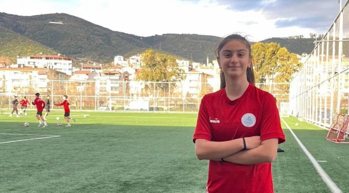 Körfez’in gururu   Körfezli Zümra milli takım aday kadrosunda   