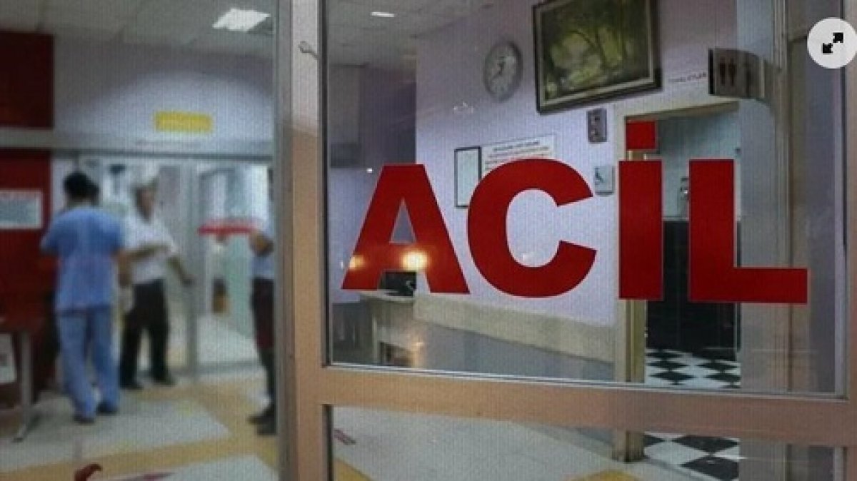 ÜZERİNE SICAK SU DÖKÜLEN 25 YAŞINDAKİ GENÇ HAYATINI KAYBETTİ 