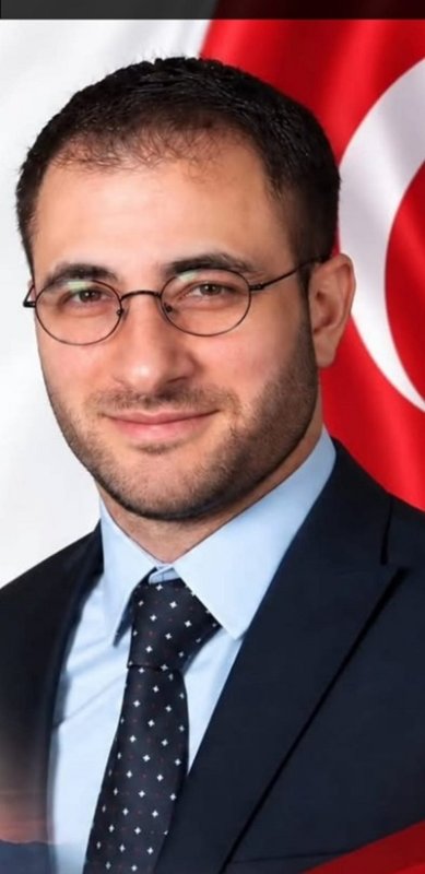 Yeni Partiye Yeni Başkan  