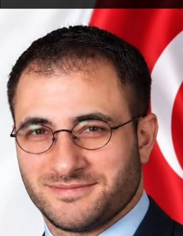 Eren Kır teşekkür etti. 