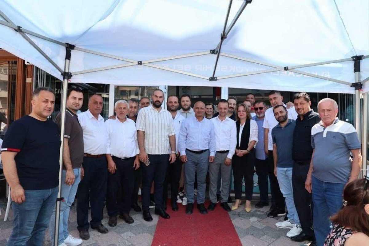 Manavlar Derneği’nde Birlik ve Kardeşlik Aşuresi 