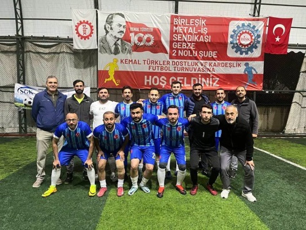 Kemal Türkler Dostluk ve Kardeşlik Futbol Turnuvası’nda grup maçları tamamlandı 